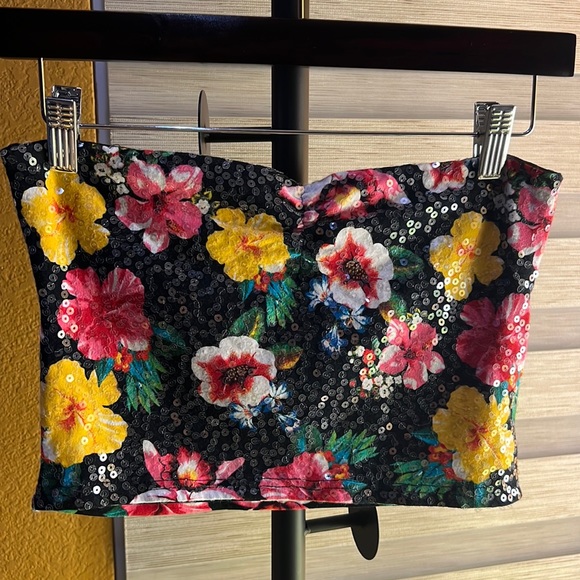 Sequins Floral Tube Top NWOT Size M $30 - Picture 1 of 6